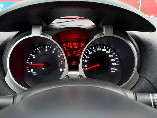Nissan Juke SE, 2012 года, пробег 150000 км