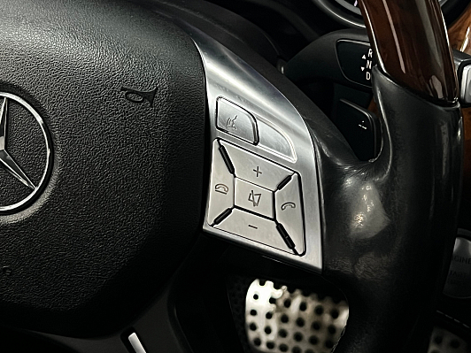 Mercedes-Benz M-Класс, 2011 года, пробег 245000 км