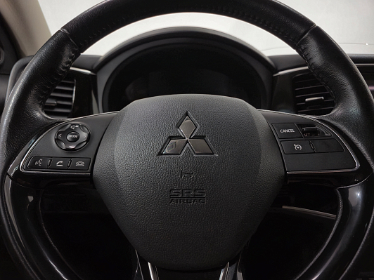 Mitsubishi Outlander Invite, 2018 года, пробег 147921 км