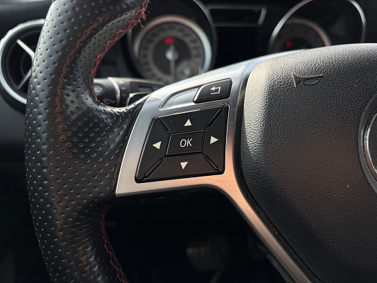 Mercedes-Benz GLA GLA 250 4MATIC Особая серия, 2015 года, пробег 177393 км