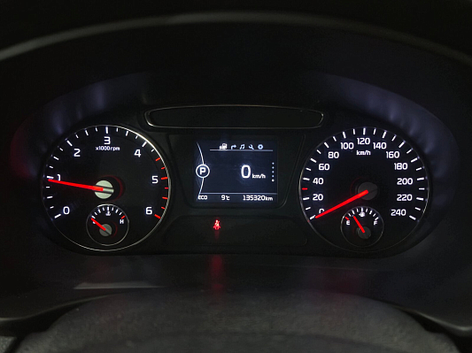 Kia Sorento, 2017 года, пробег 135319 км