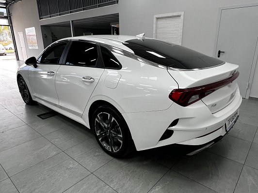 Kia K5 Luxe, 2020 года, пробег 97339 км