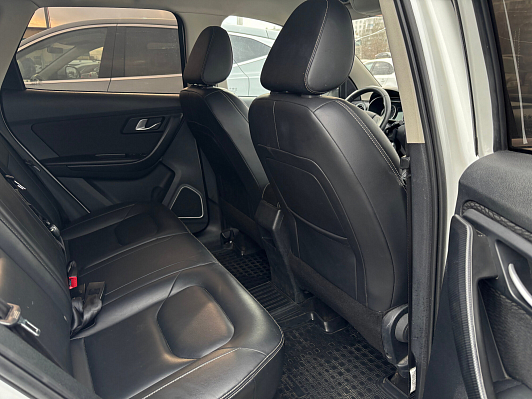 FAW Besturn X40 Basic, 2019 года, пробег 81996 км