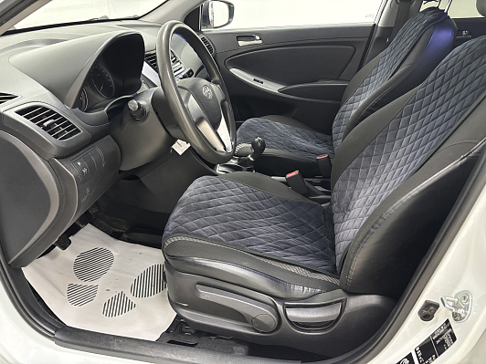 Hyundai Solaris Super Series-II, 2015 года, пробег 184684 км