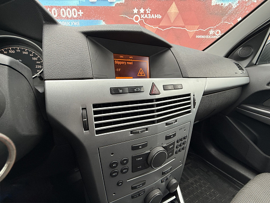 Opel Astra Cosmo, 2012 года, пробег 231000 км