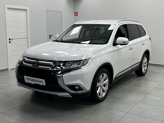 Mitsubishi Outlander Ultimate, 2015 года, пробег 159511 км
