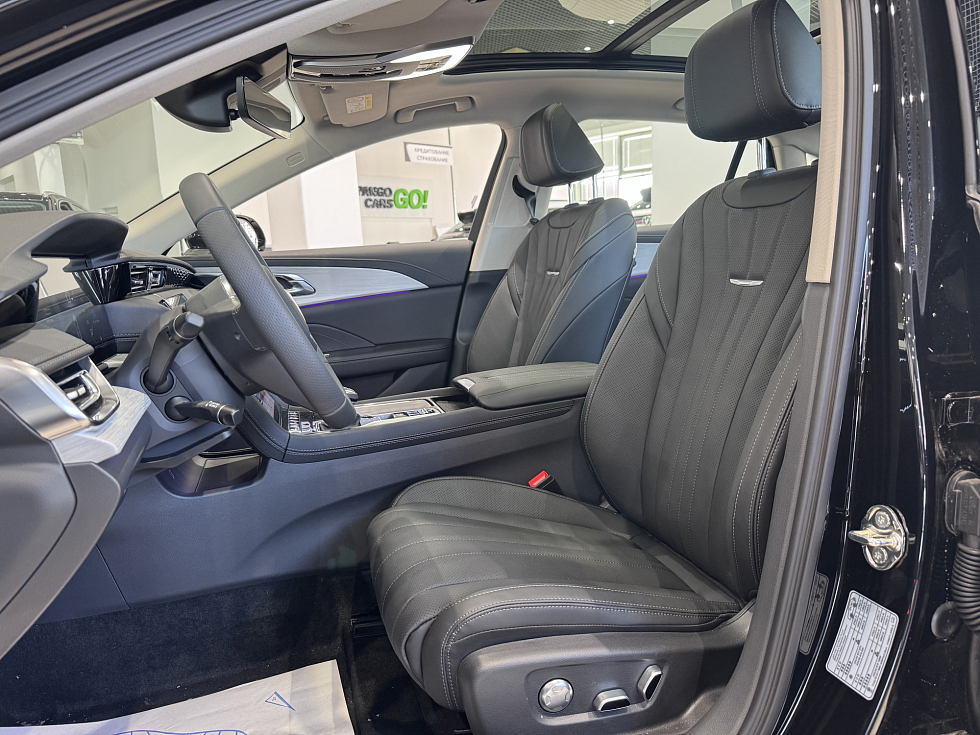 Hongqi H5 Делюкс Плюс (Deluxe+), черный