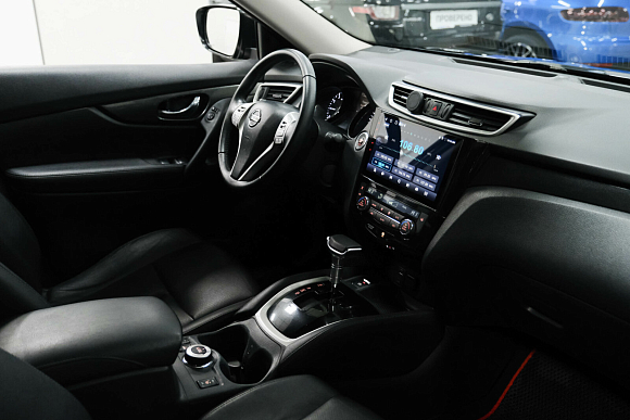 Nissan X-Trail LE Top, 2018 года, пробег 205744 км
