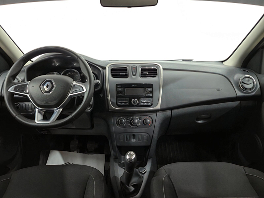 Renault Sandero Stepway Life, 2020 года, пробег 25780 км