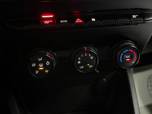 Dacia Duster, 2019 года, пробег 87176 км