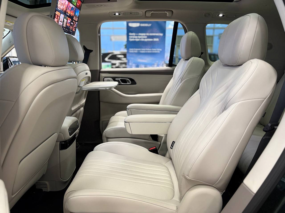 Geely Galaxy M9 Flagship, зеленый