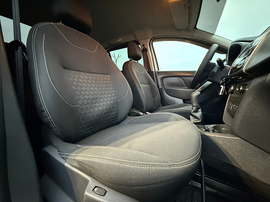 Renault Logan Luxe Privilege, 2014 года, пробег 124500 км