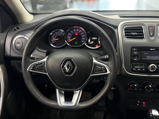 Renault Sandero Stepway Life, 2019 года, пробег 176500 км