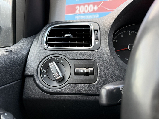 Volkswagen Polo Sochi Edition, 2012 года, пробег 208000 км