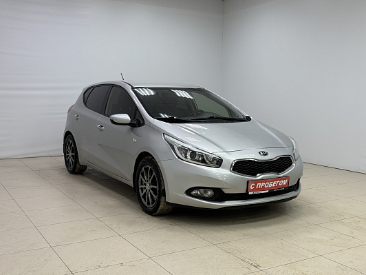 Kia Ceed Luxe, 2015 года, пробег 147700 км