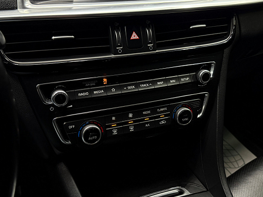 Kia Optima Luxe, 2019 года, пробег 151943 км