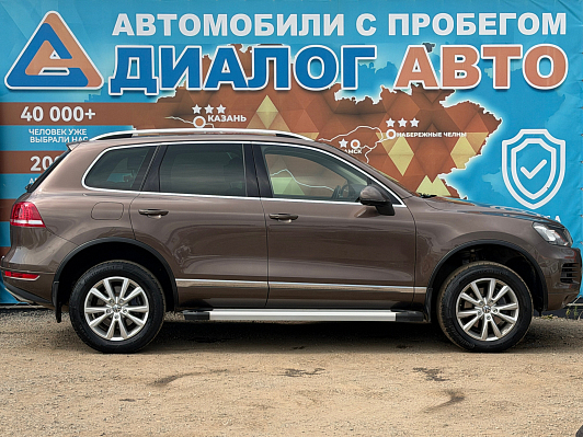 Volkswagen Touareg, 2013 года, пробег 198980 км