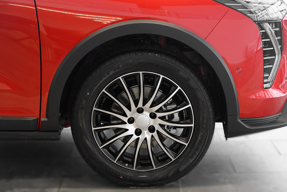 Haval Jolion Техно, красный