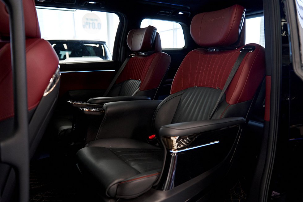 GAC M8 GX Premium, черный