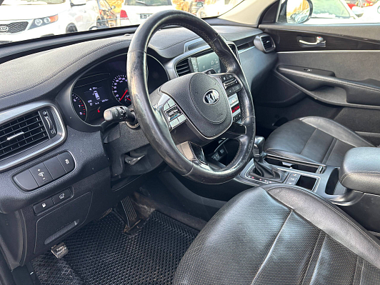 Kia Sorento Luxe, 2018 года, пробег 99342 км