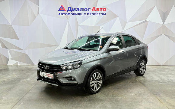 Lada (ВАЗ) Vesta Luxe Multimedia, 2018 года, пробег 46461 км