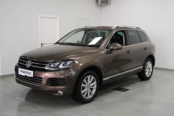 Volkswagen Touareg, 2014 года, пробег 218000 км