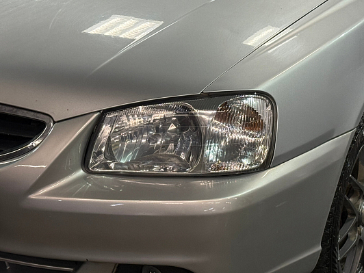 Hyundai Accent, 2007 года, пробег 303720 км