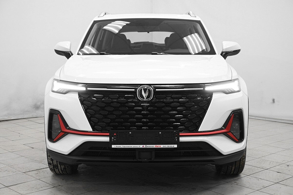 Changan CS35 Plus Комфорт, белый