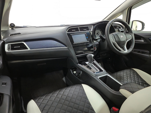 Honda Shuttle, 2016 года, пробег 68708 км