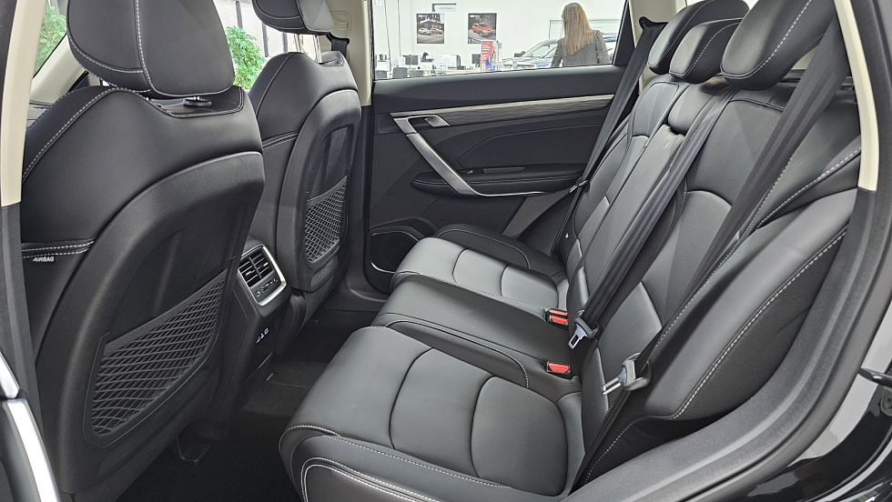 Belgee X70 , черный