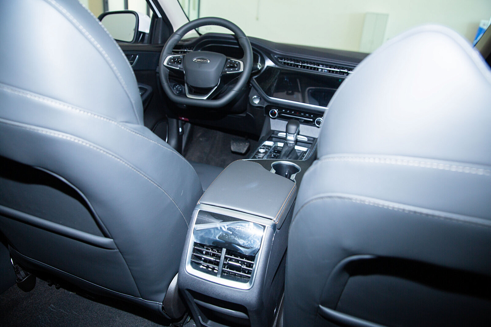 Omoda S5 Classic, белый