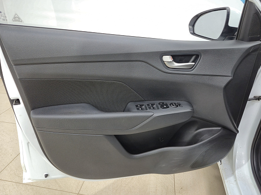 Hyundai Solaris Super Series + Winter, 2019 года, пробег 150328 км