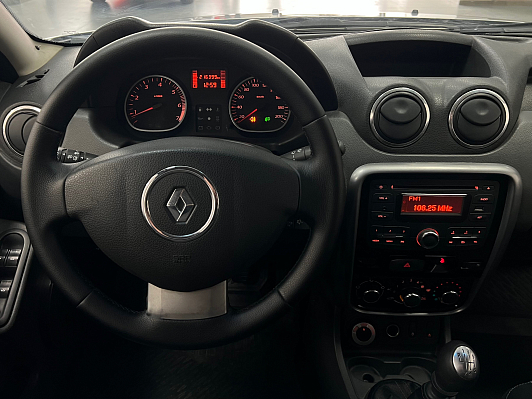 Renault Duster Privilege, 2012 года, пробег 216000 км