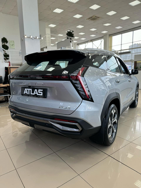 Geely Atlas Flagship, серебряный