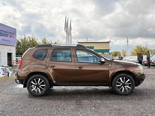 Renault Duster Luxe Privilege, 2012 года, пробег 217682 км