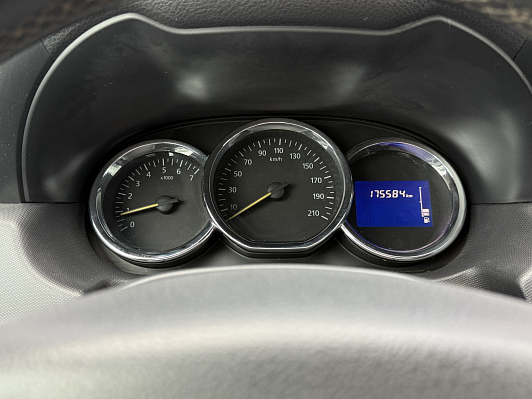 Renault Duster Privilege, 2017 года, пробег 175242 км