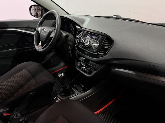 Lada (ВАЗ) Vesta Classic Start (2018-2019), 2016 года, пробег 98000 км