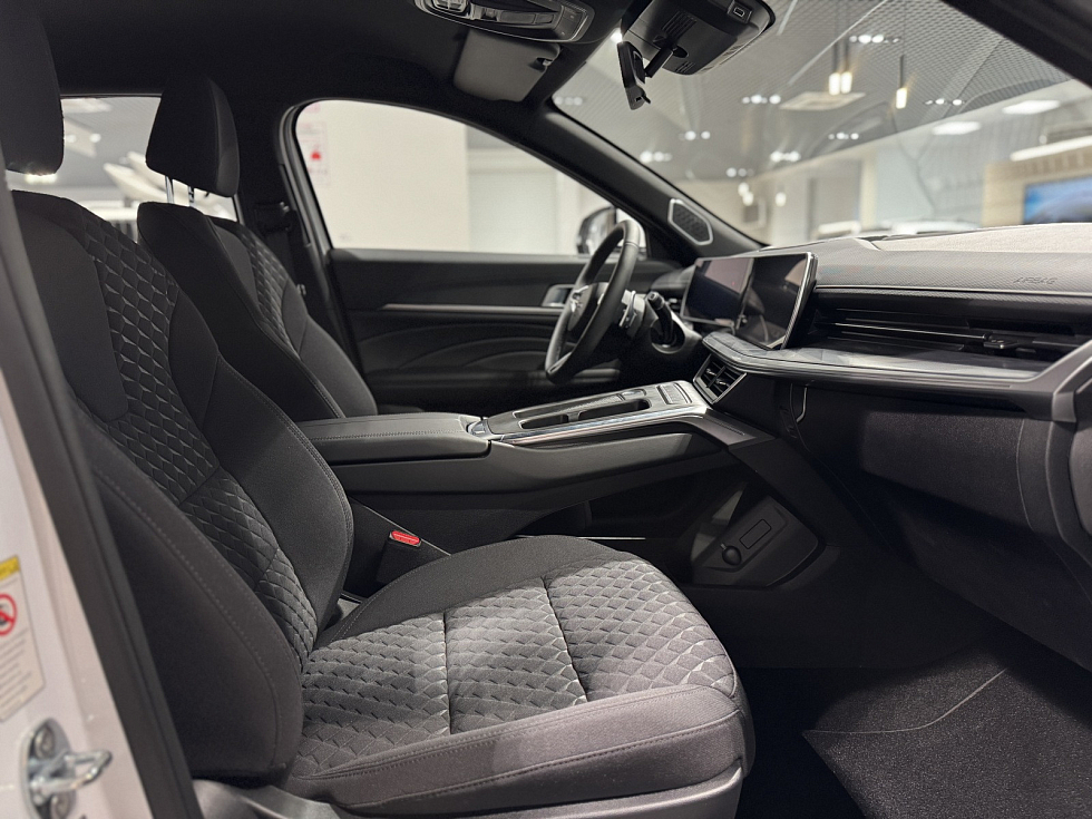 Haval F7 Премиум, белый