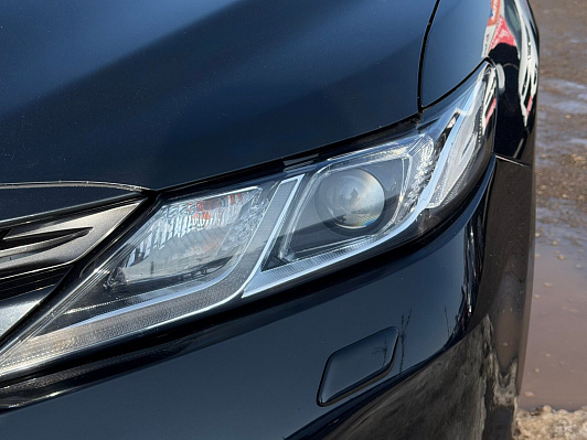 Toyota Camry Элеганс Safety, 2019 года, пробег 148500 км