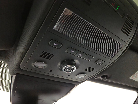 Volkswagen Touareg Wolfsburg Edition, 2017 года, пробег 229911 км