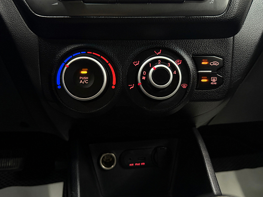 Kia Rio Luxe, 2012 года, пробег 177710 км