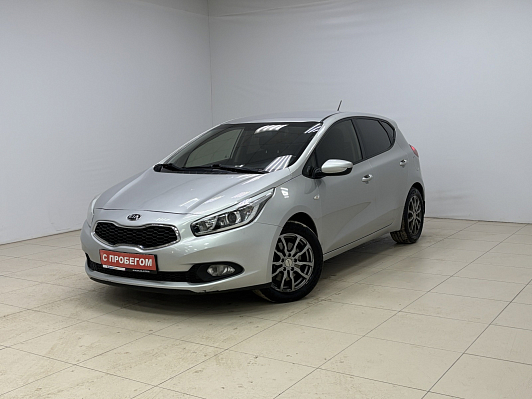 Kia Ceed Luxe, 2015 года, пробег 147700 км