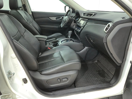 Nissan X-Trail LE Top, 2016 года, пробег 77481 км