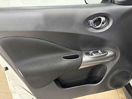 Nissan Juke SE, 2012 года, пробег 132828 км