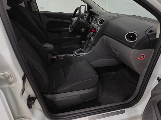 Ford Focus Ghia, 2011 года, пробег 215435 км