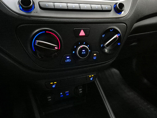 Hyundai Solaris Active, 2017 года, пробег 106426 км