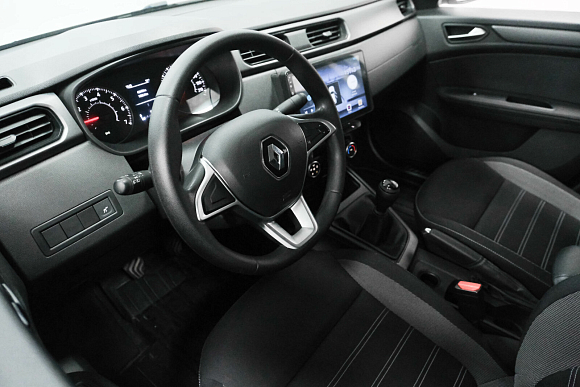 Renault Arkana Drive, 2022 года, пробег 46029 км