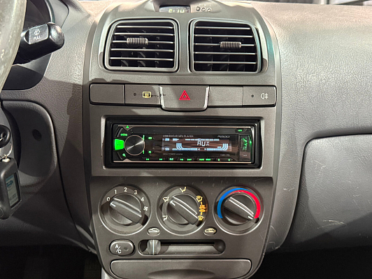 Hyundai Accent, 2007 года, пробег 303720 км