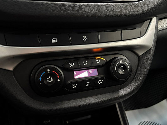 Lada (ВАЗ) Vesta Comfort, 2019 года, пробег 275458 км