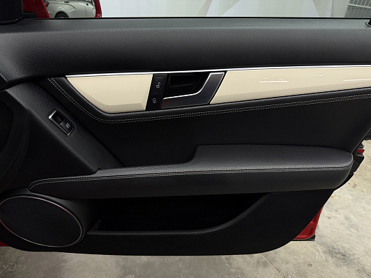 Mercedes-Benz C-Класс, 2012 года, пробег 113606 км